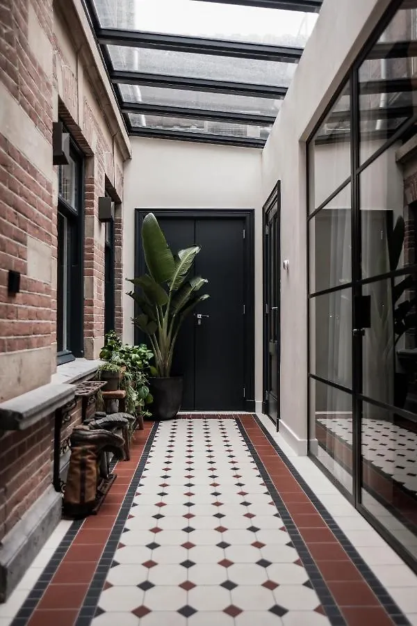 The Palamedes Amsterdam Bed & Breakfast 0*,
